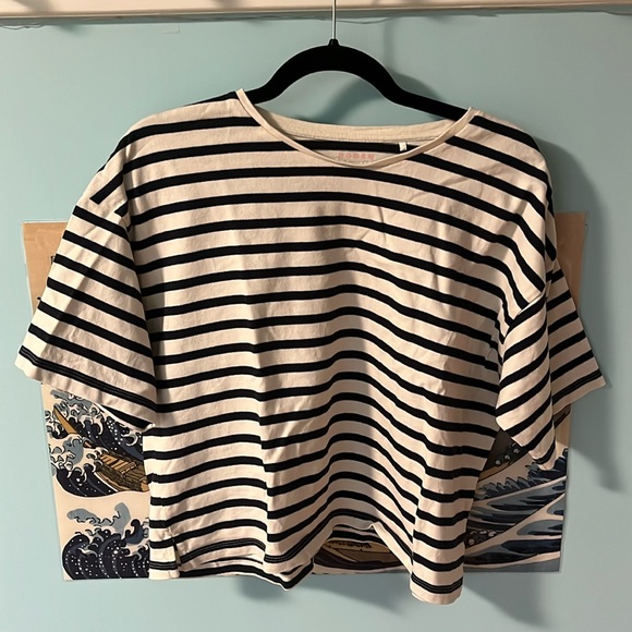 Boden Tops - Boden Cropped Tee